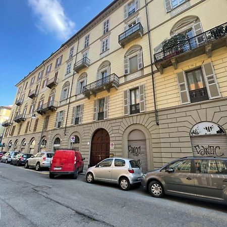 Centrale Appartamento Su Due Livelli "3" Turín Exteriér fotografie