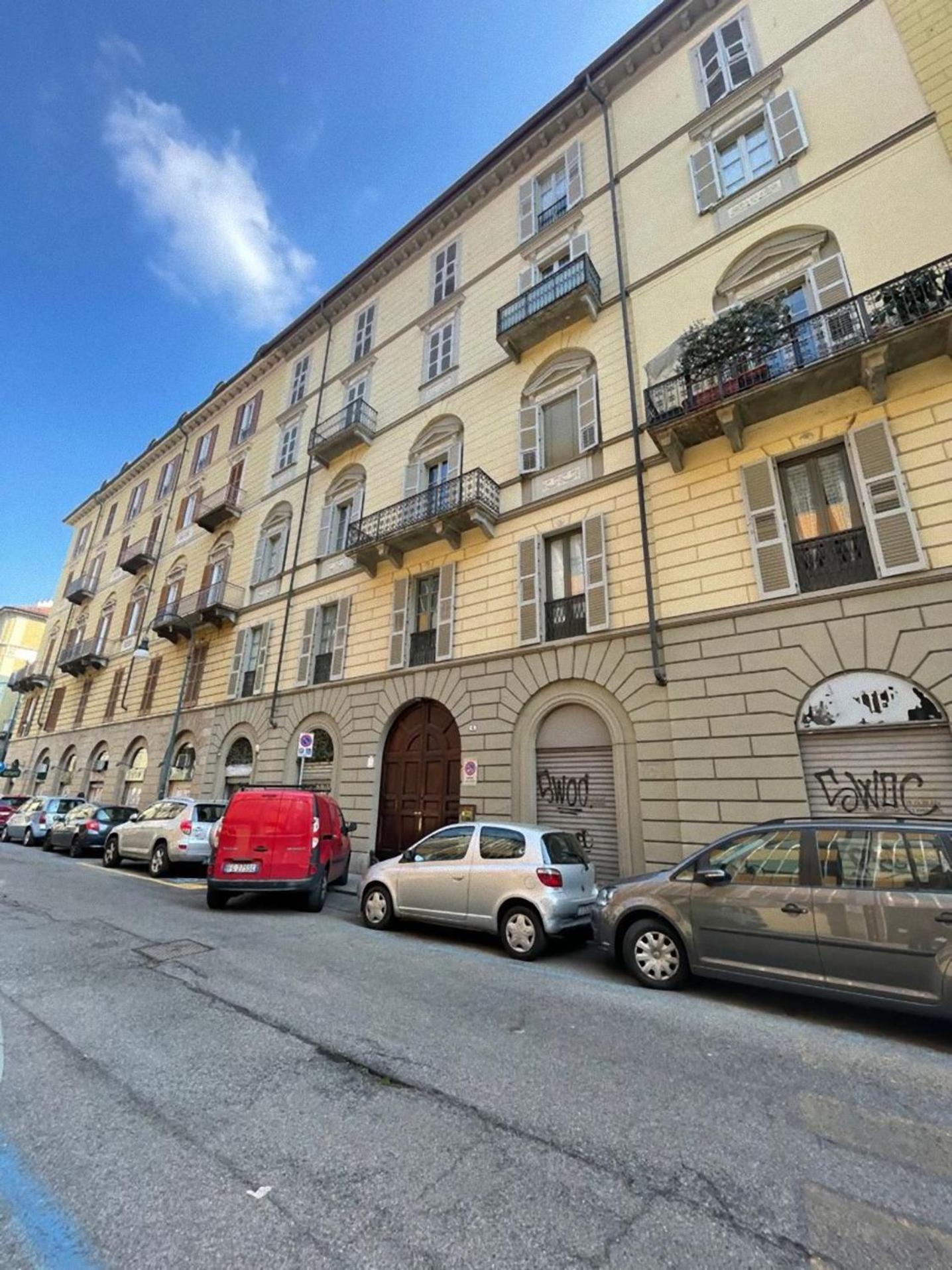Centrale Appartamento Su Due Livelli "3" Turín Exteriér fotografie